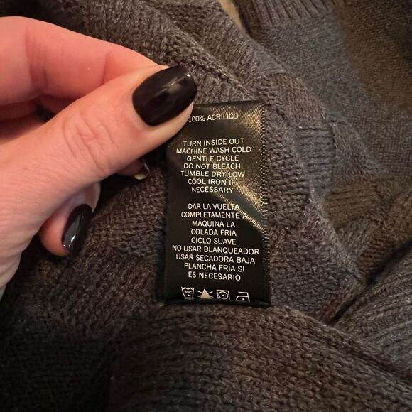 Geoffrey Beene Charcoal Sweater - L - Picture 8 of 8